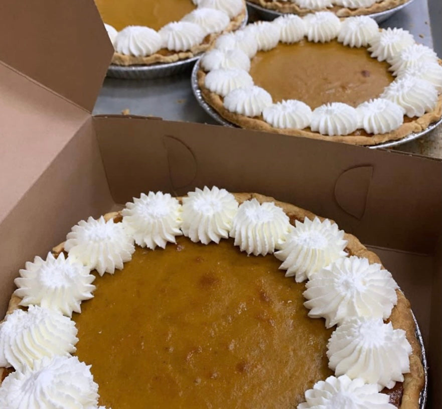 .Thanksgiving Pumpkin Pie - 5"